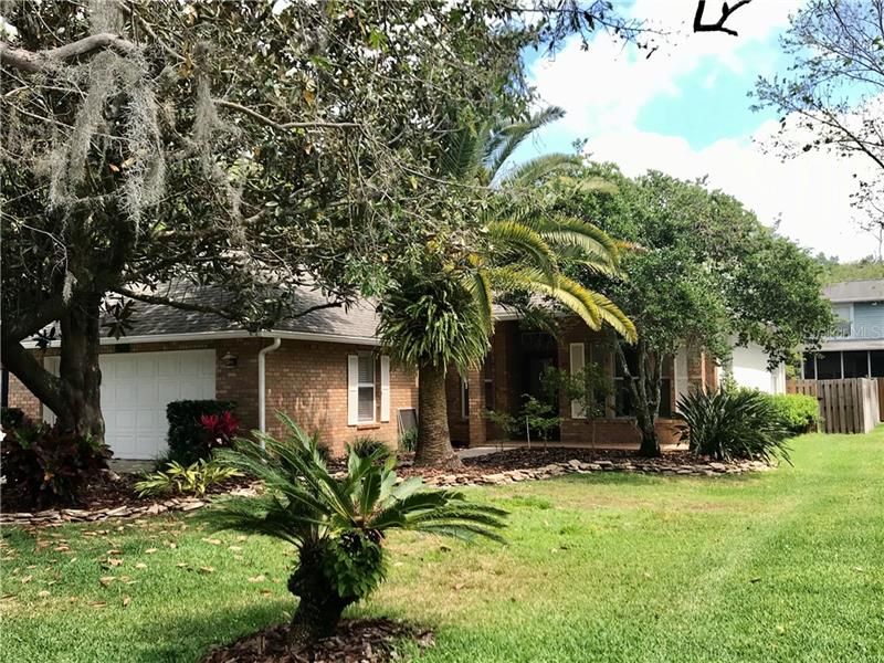 Recently Sold: $325,000 (3 beds, 2 baths, 1728 Square Feet)