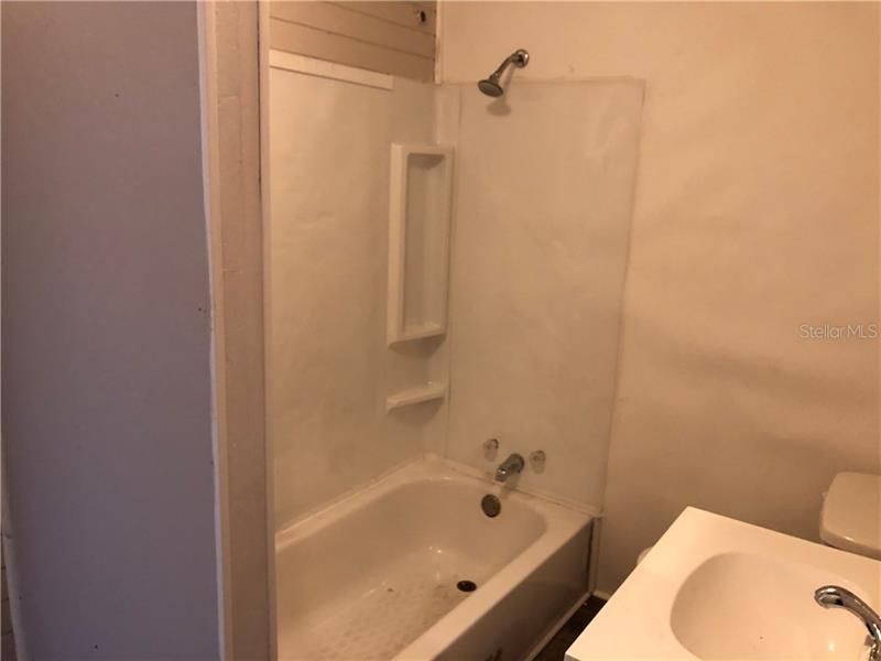 Недавно арендовано: $875 (2 спален, 1 ванн, 768 Квадратных фут)
