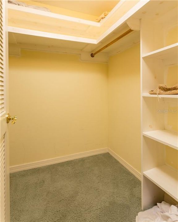 Guest Bedroom Closet