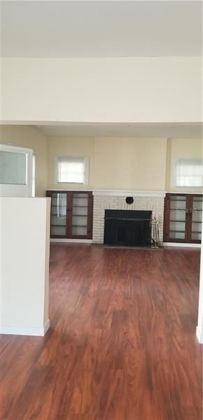 Recently Rented: $1,250 (3 beds, 1 baths, 1692 Square Feet)