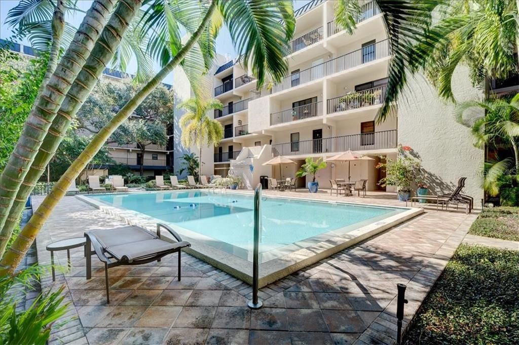 Vendido Recientemente: $377,500 (2 camas, 1 baños, 1020 Pies cuadrados)