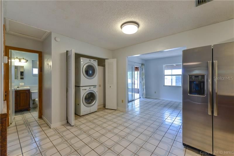 Recently Sold: $125,000 (3 beds, 2 baths, 1470 Square Feet)