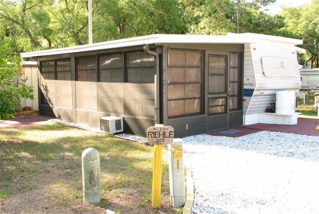 最近租的: $750 (1 贝兹, 1 浴室, 469 平方英尺)