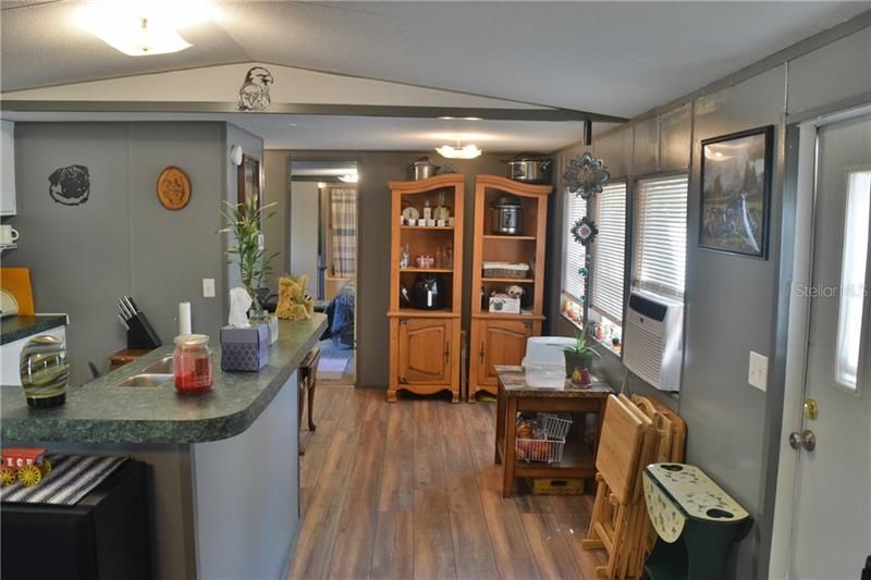 Recently Sold: $38,900 (2 beds, 2 baths, 924 Square Feet)