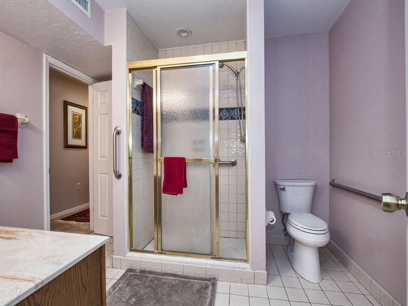 最近售出: $170,000 (2 贝兹, 2 浴室, 1289 平方英尺)