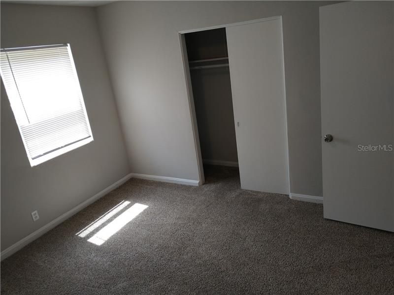 Recently Rented: $875 (2 beds, 1 baths, 1080 Square Feet)