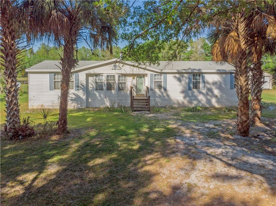 Recently Sold: $225,000 (3 beds, 2 baths, 1860 Square Feet)