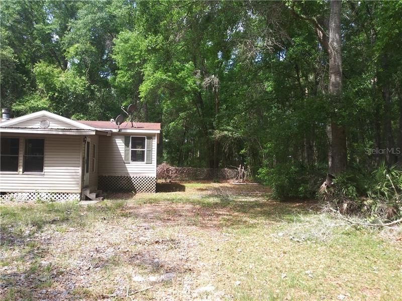 Recently Sold: $65,000 (3 beds, 2 baths, 1404 Square Feet)