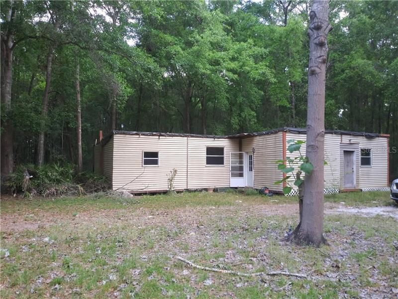 Recently Sold: $65,000 (3 beds, 2 baths, 1404 Square Feet)