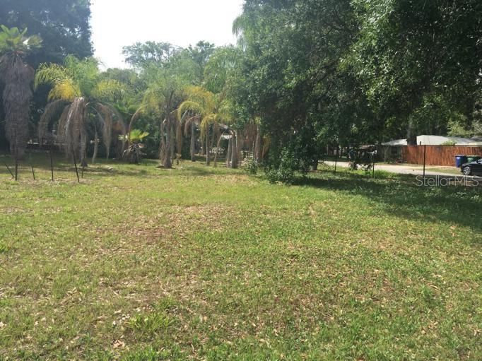 Vendido Recientemente: $105,000 (0.24 acres)