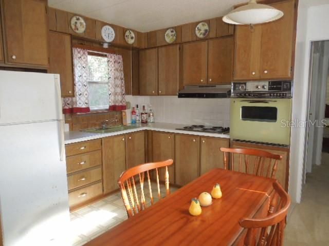 Recently Sold: $67,000 (2 beds, 2 baths, 804 Square Feet)