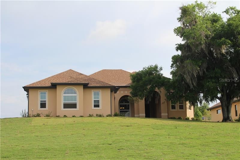 Recently Sold: $483,740 (3 beds, 3 baths, 2595 Square Feet)