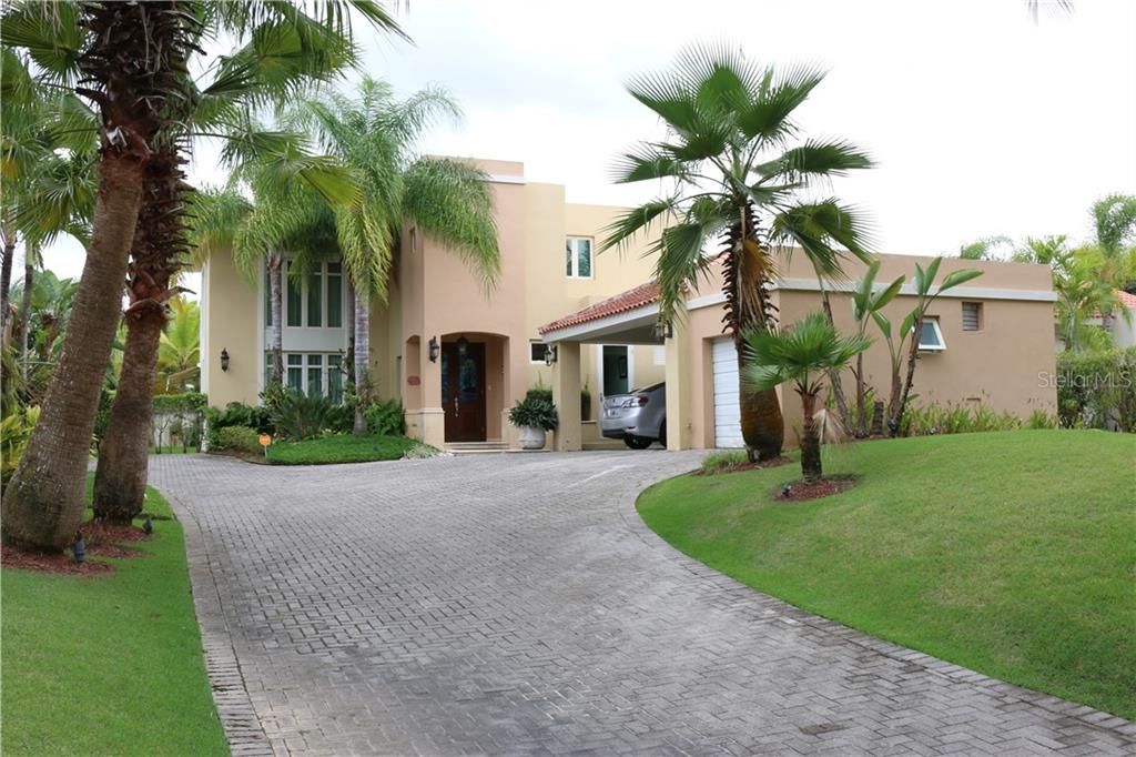 Vendido Recientemente: $1,625,000 (3 camas, 4 baños, 3600 Pies cuadrados)