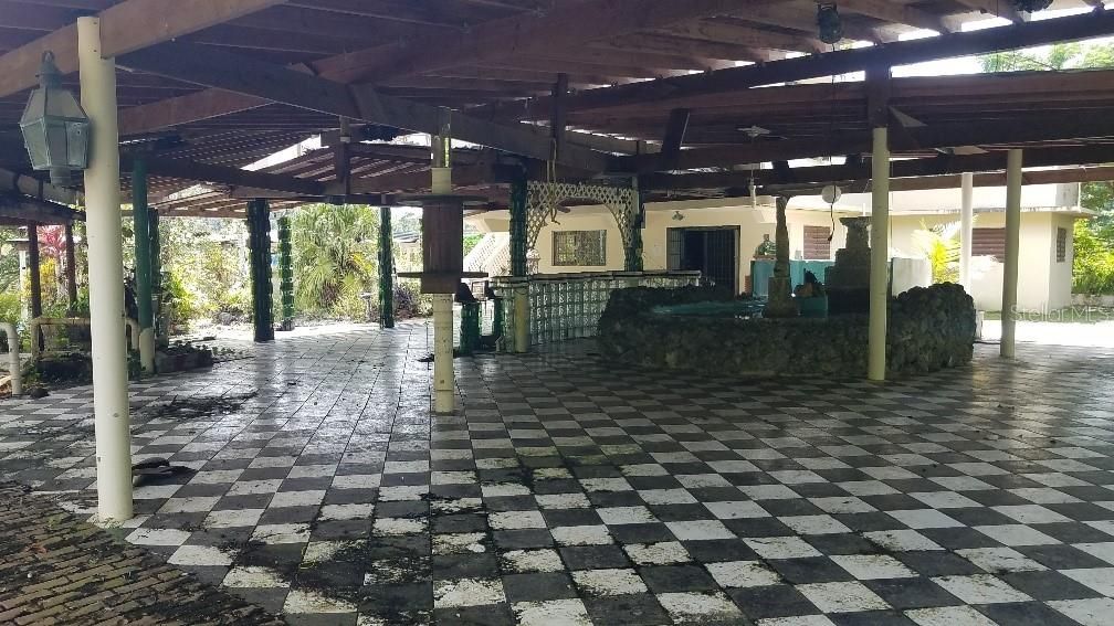 Vendido Recientemente: $76,000 (2 camas, 2 baños, 1057 Pies cuadrados)