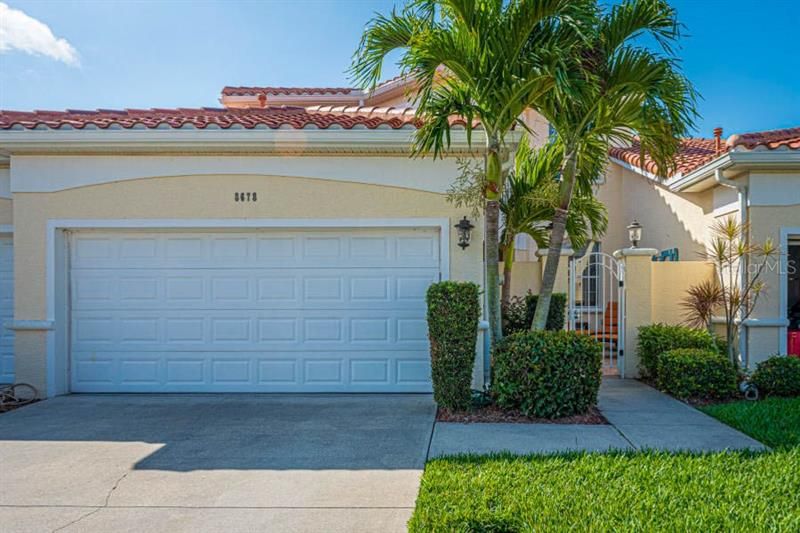 Recently Sold: $435,000 (4 beds, 2 baths, 2615 Square Feet)