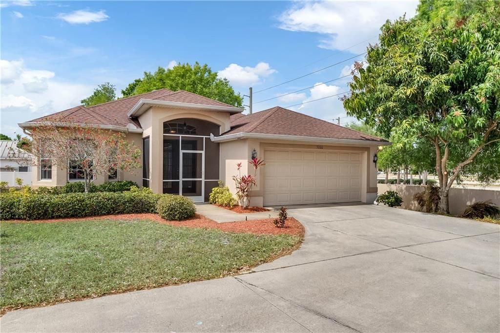 Recently Sold: $299,500 (3 beds, 2 baths, 1745 Square Feet)