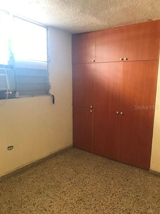 Vendido Recientemente: $80,000 (3 camas, 2 baños, 967 Pies cuadrados)