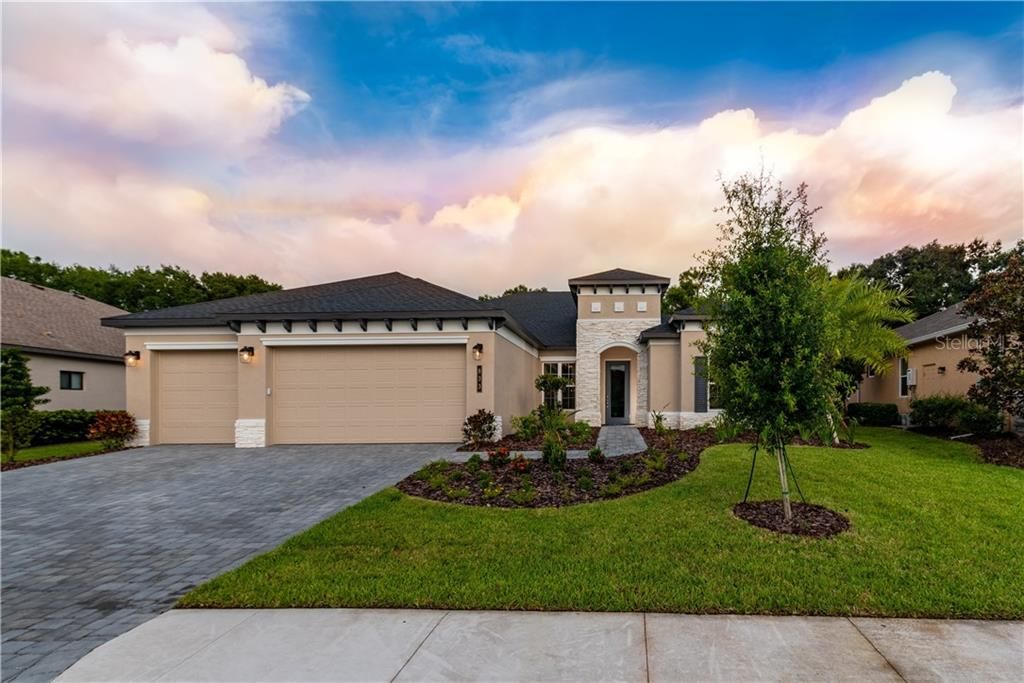 Recently Sold: $601,661 (3 beds, 3 baths, 2837 Square Feet)