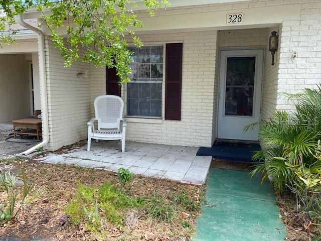 Recently Sold: $165,000 (2 beds, 2 baths, 1013 Square Feet)