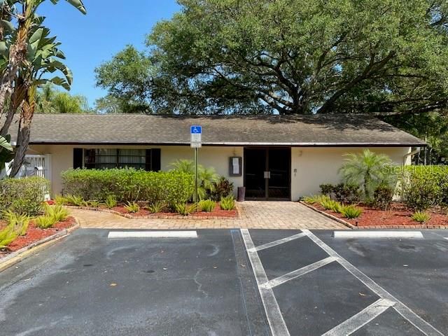 Recently Sold: $165,000 (2 beds, 2 baths, 1013 Square Feet)