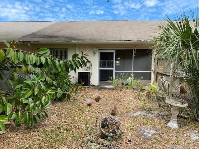 Recently Sold: $165,000 (2 beds, 2 baths, 1013 Square Feet)