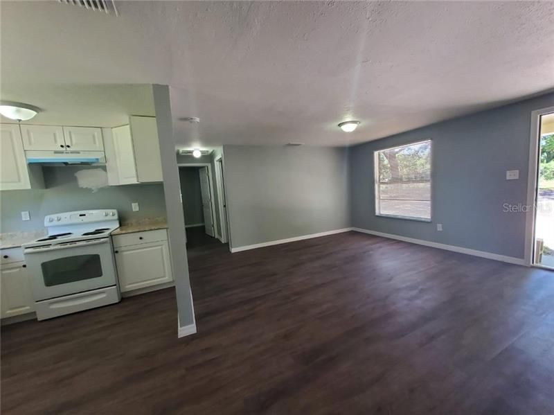 Recently Sold: $125,000 (3 beds, 1 baths, 972 Square Feet)