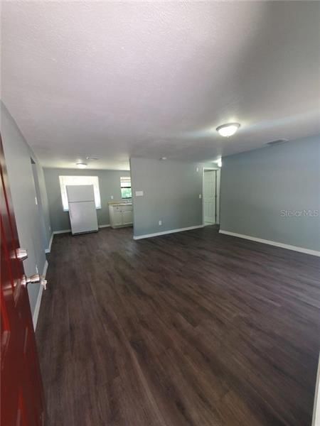 Recently Sold: $125,000 (3 beds, 1 baths, 972 Square Feet)