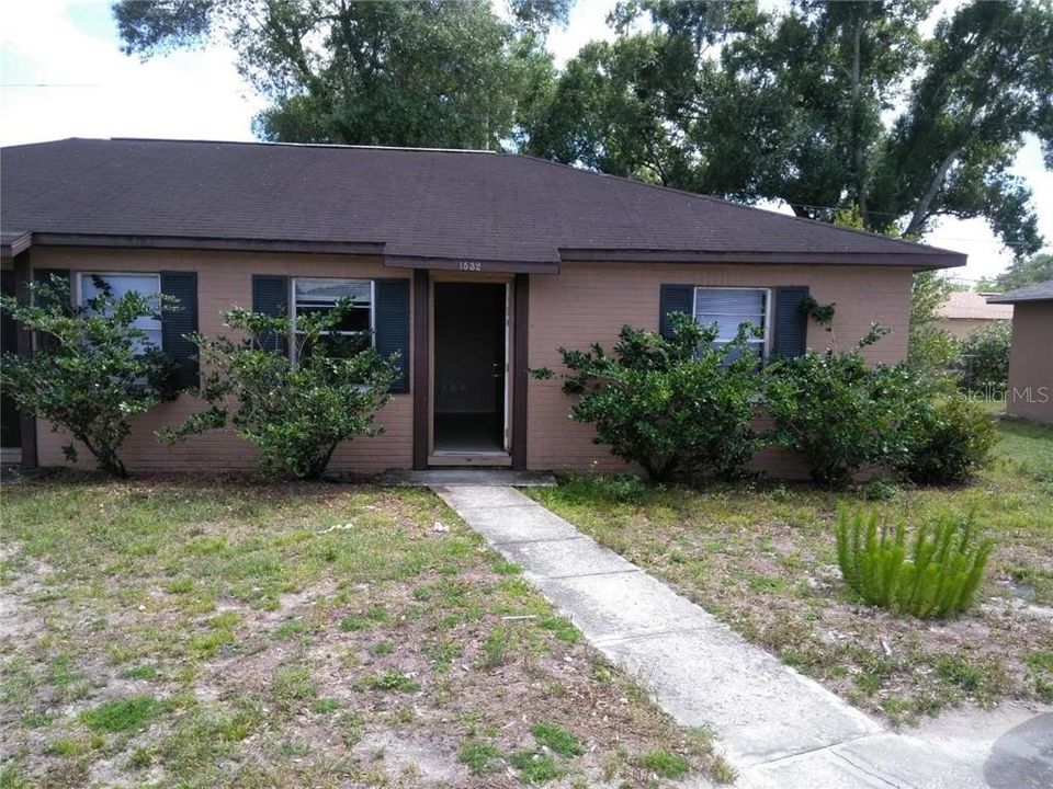 最近租的: $850 (2 贝兹, 1 浴室, 790 平方英尺)