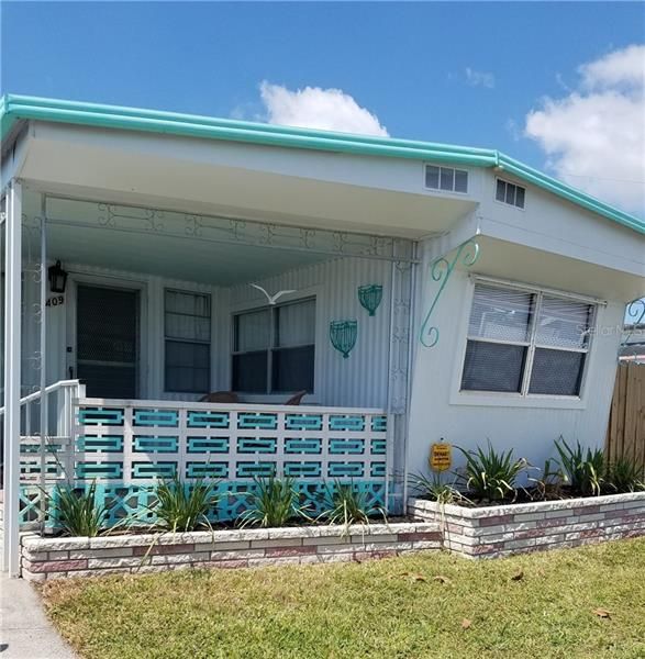Recently Sold: $67,000 (2 beds, 2 baths, 460 Square Feet)