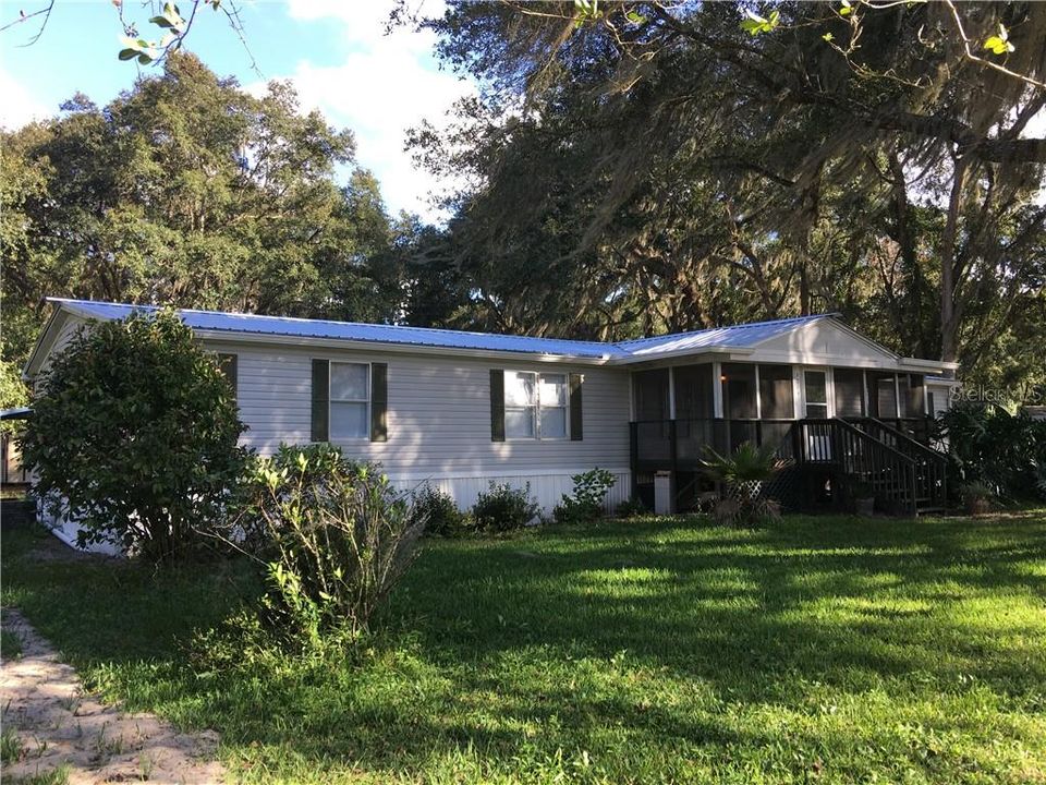 Recently Sold: $124,900 (5 beds, 3 baths, 2052 Square Feet)