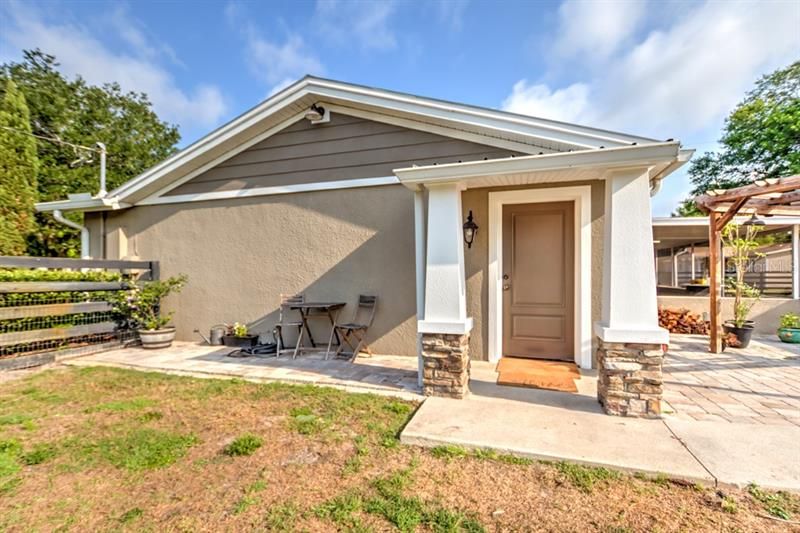 Recently Sold: $309,000 (3 beds, 2 baths, 1340 Square Feet)