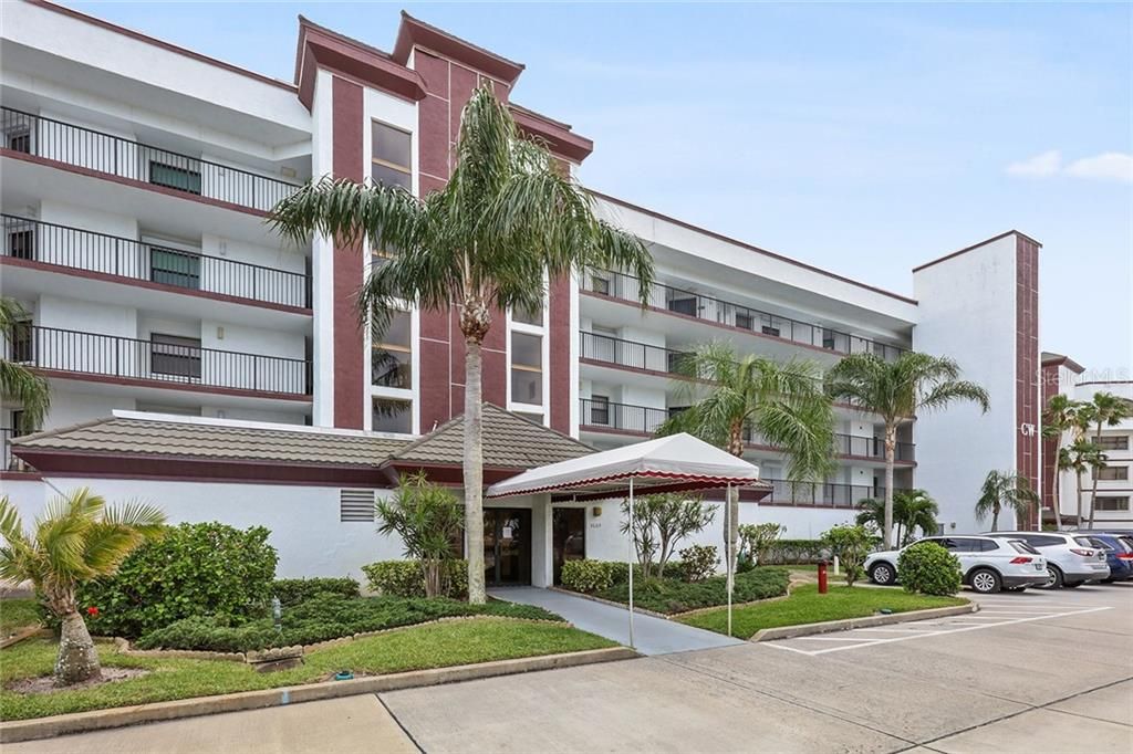 Vendido Recientemente: $329,900 (3 camas, 2 baños, 2149 Pies cuadrados)