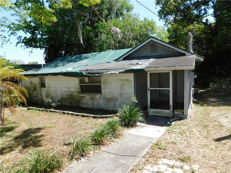 Recently Sold: $50,000 (2 beds, 1 baths, 952 Square Feet)