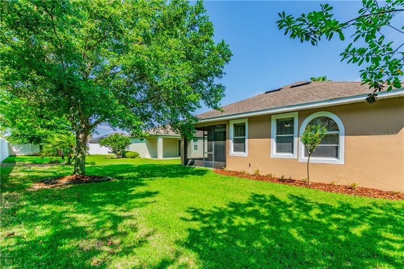 Recently Sold: $320,000 (3 beds, 2 baths, 1950 Square Feet)
