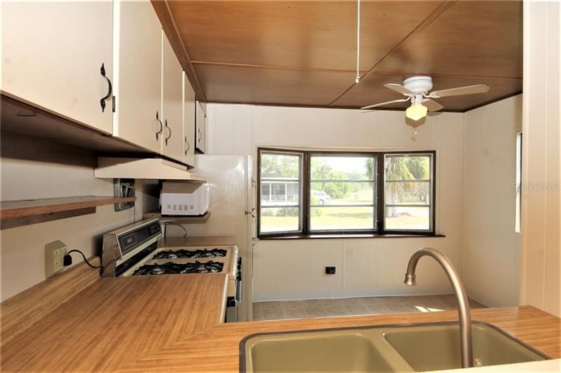 Recently Sold: $59,900 (2 beds, 1 baths, 672 Square Feet)