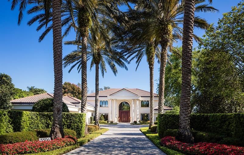 Recently Sold: $5,250,000 (6 beds, 7 baths, 8049 Square Feet)