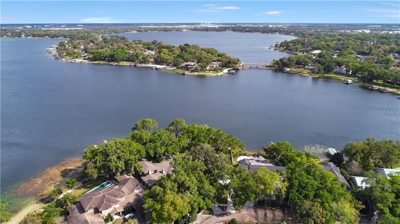 Recently Sold: $1,055,000 (4 beds, 3 baths, 3226 Square Feet)