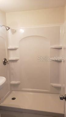 Recently Rented: $850 (2 beds, 1 baths, 806 Square Feet)