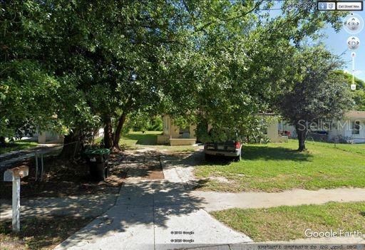 Recently Rented: $995 (3 beds, 1 baths, 840 Square Feet)