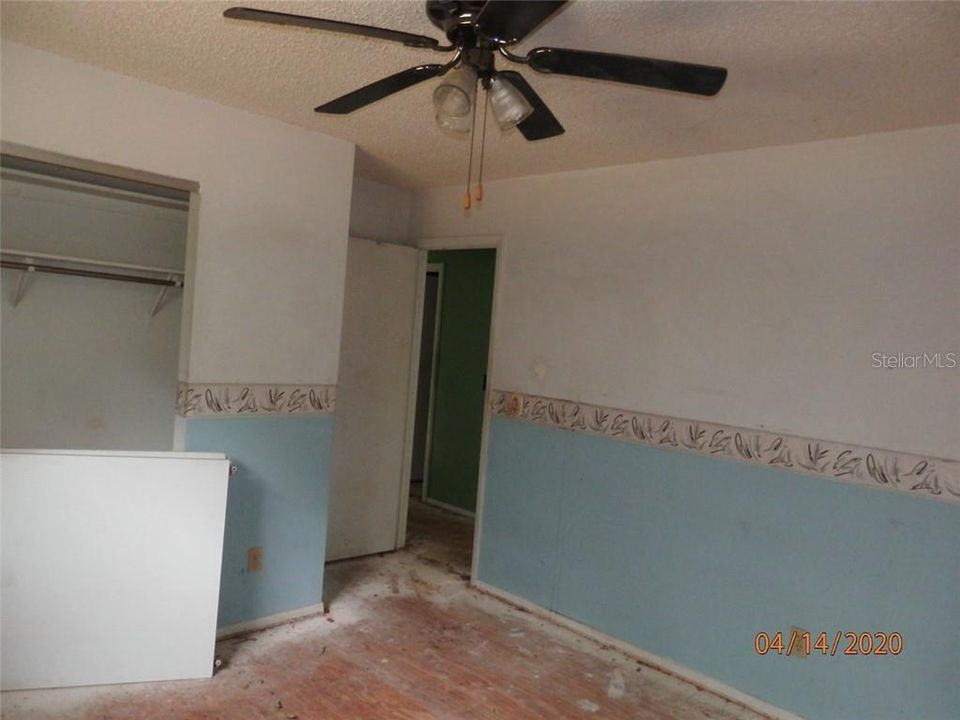 Vendido Recientemente: $58,000 (2 camas, 1 baños, 864 Pies cuadrados)