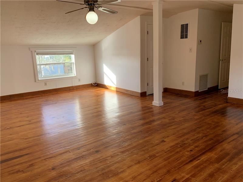 Recently Rented: $1,200 (1 beds, 1 baths, 750 Square Feet)