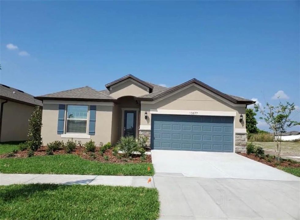 Recently Sold: $295,630 (3 beds, 2 baths, 2052 Square Feet)