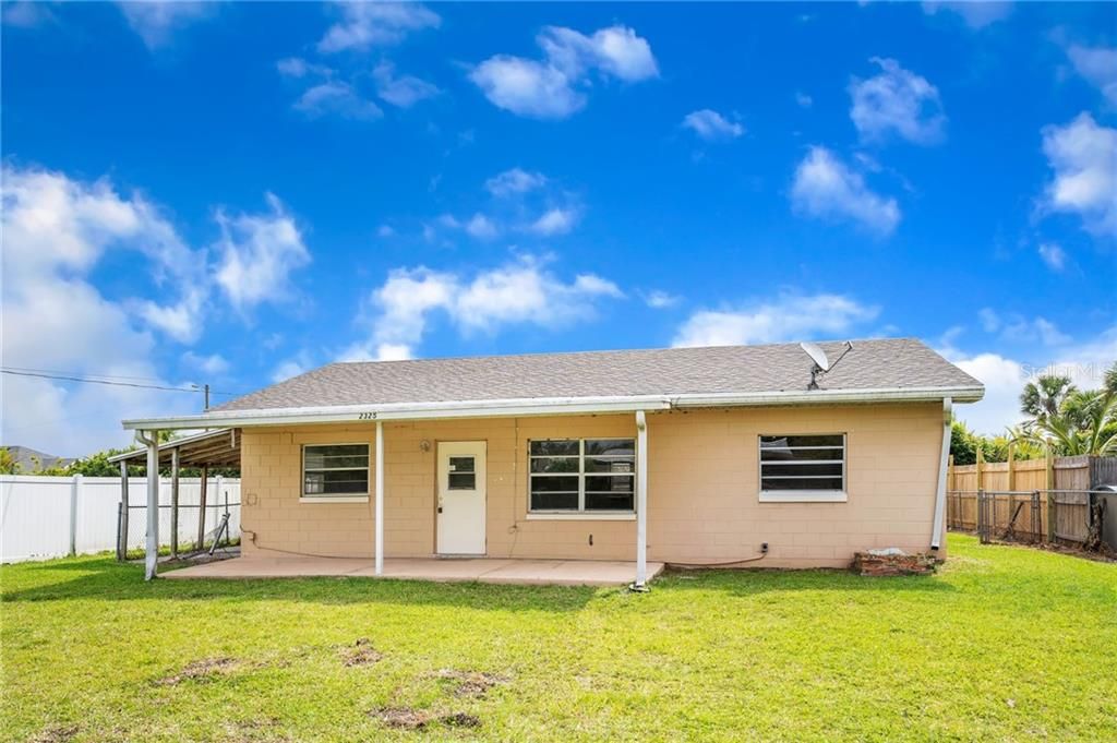 Recently Sold: $124,900 (2 beds, 1 baths, 1023 Square Feet)