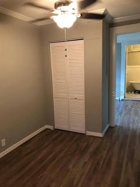 Recently Rented: $750 (1 beds, 1 baths, 880 Square Feet)