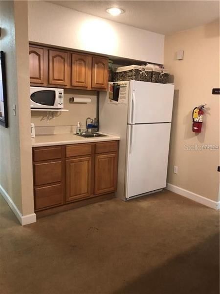 Recently Sold: $1,395 (0 beds, 0 baths, 944 Square Feet)