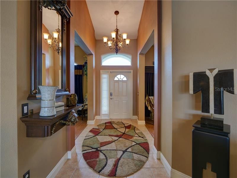 Front entry foyer