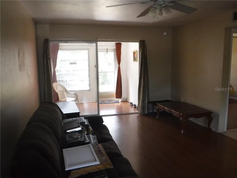 Recently Sold: $39,900 (1 beds, 1 baths, 642 Square Feet)