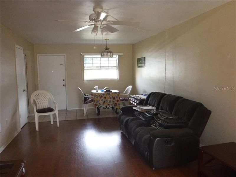Recently Sold: $39,900 (1 beds, 1 baths, 642 Square Feet)