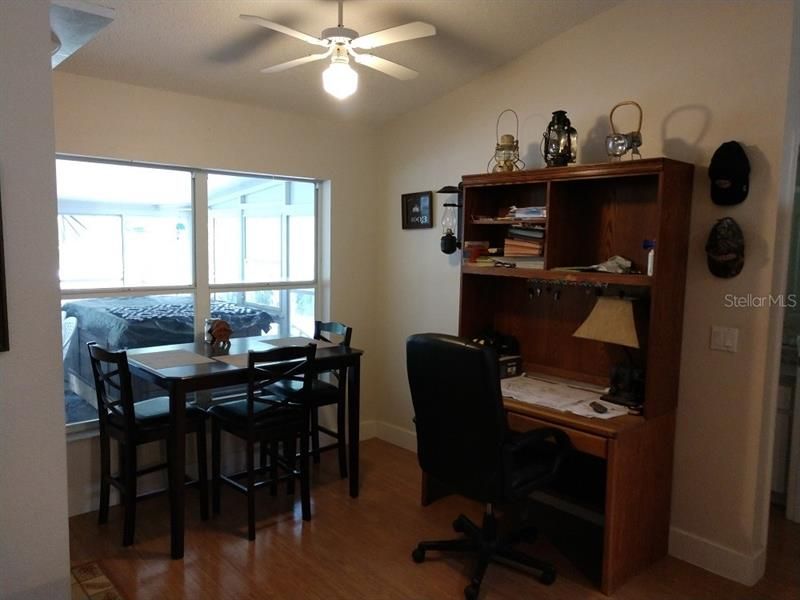 Breakfast Nook/Study with Lake Views!