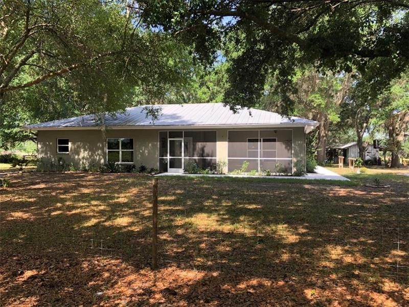 Recently Sold: $439,000 (3 beds, 2 baths, 1820 Square Feet)